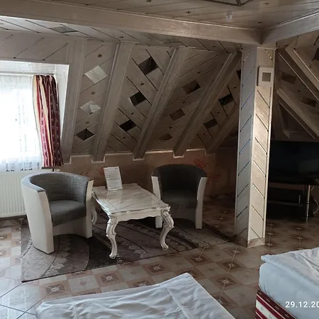 Отель Central Hotel Шветцинген