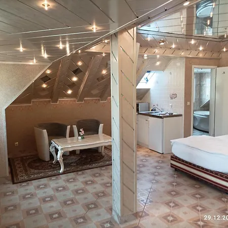 Ξενοδοχείο Central Hotel