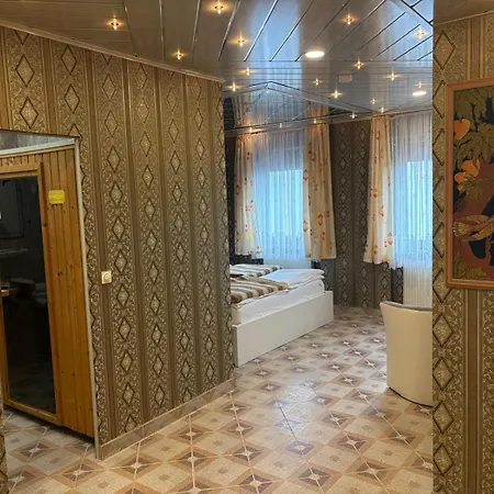 Отель Central Hotel Шветцинген